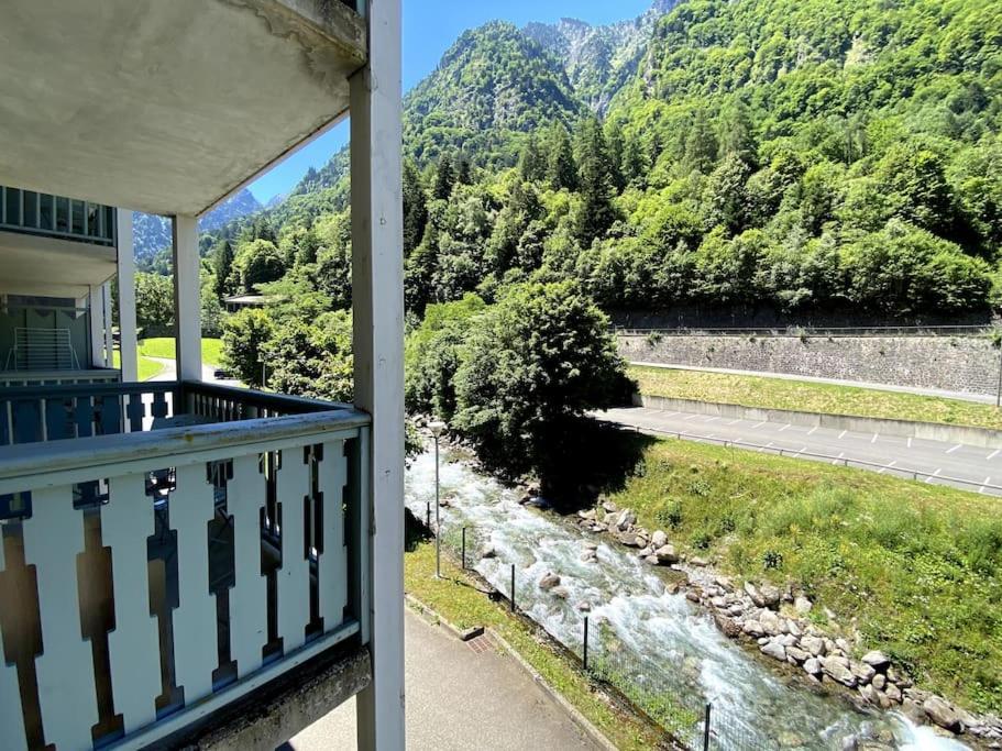 T3 Centre Ville Avec Parking, Balcon Et Wifi. 5P. Cauterets Exteriör bild